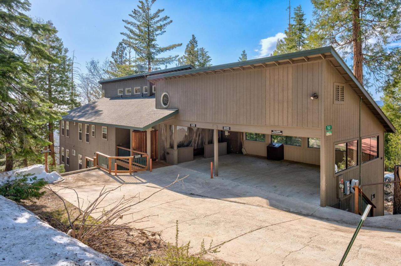 Falcons Nest Yosemite West Exterior foto